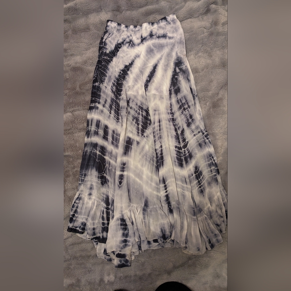 Maxi tie-dye skirt